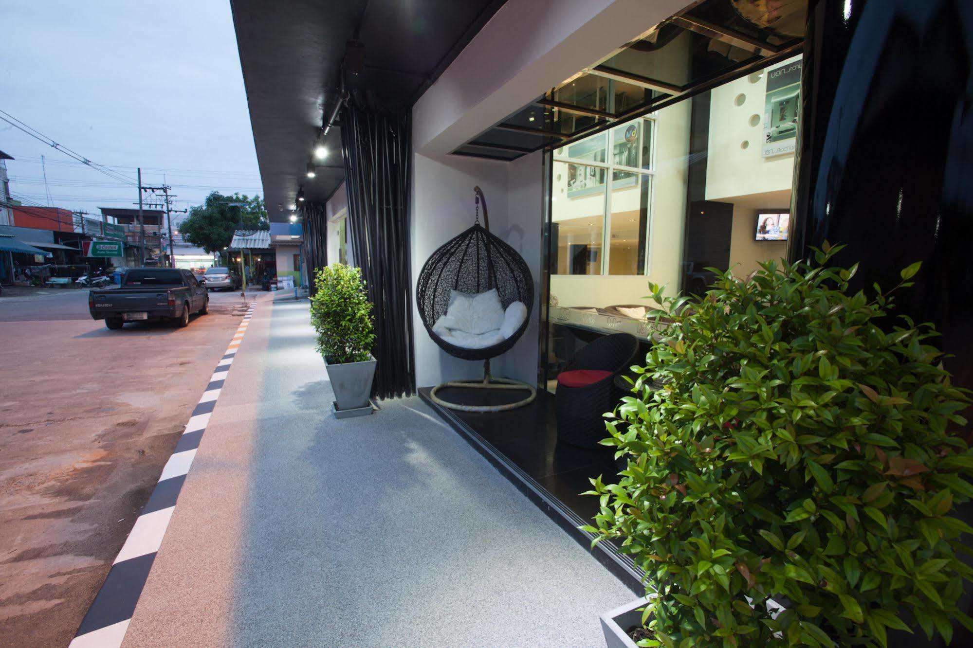 Md Grand Hotel Nakhon Nakhon Si Thammarat Zewnętrze zdjęcie